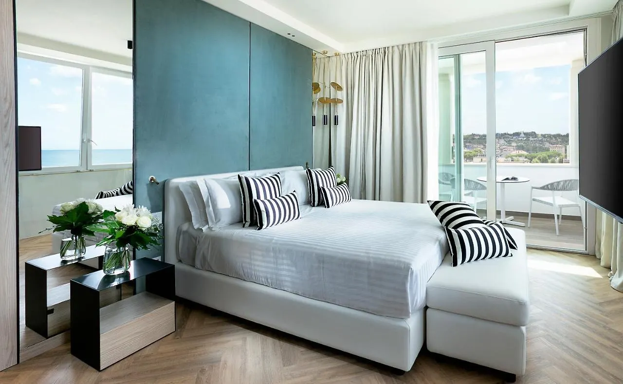 Hotel Ambasciatori Riccione